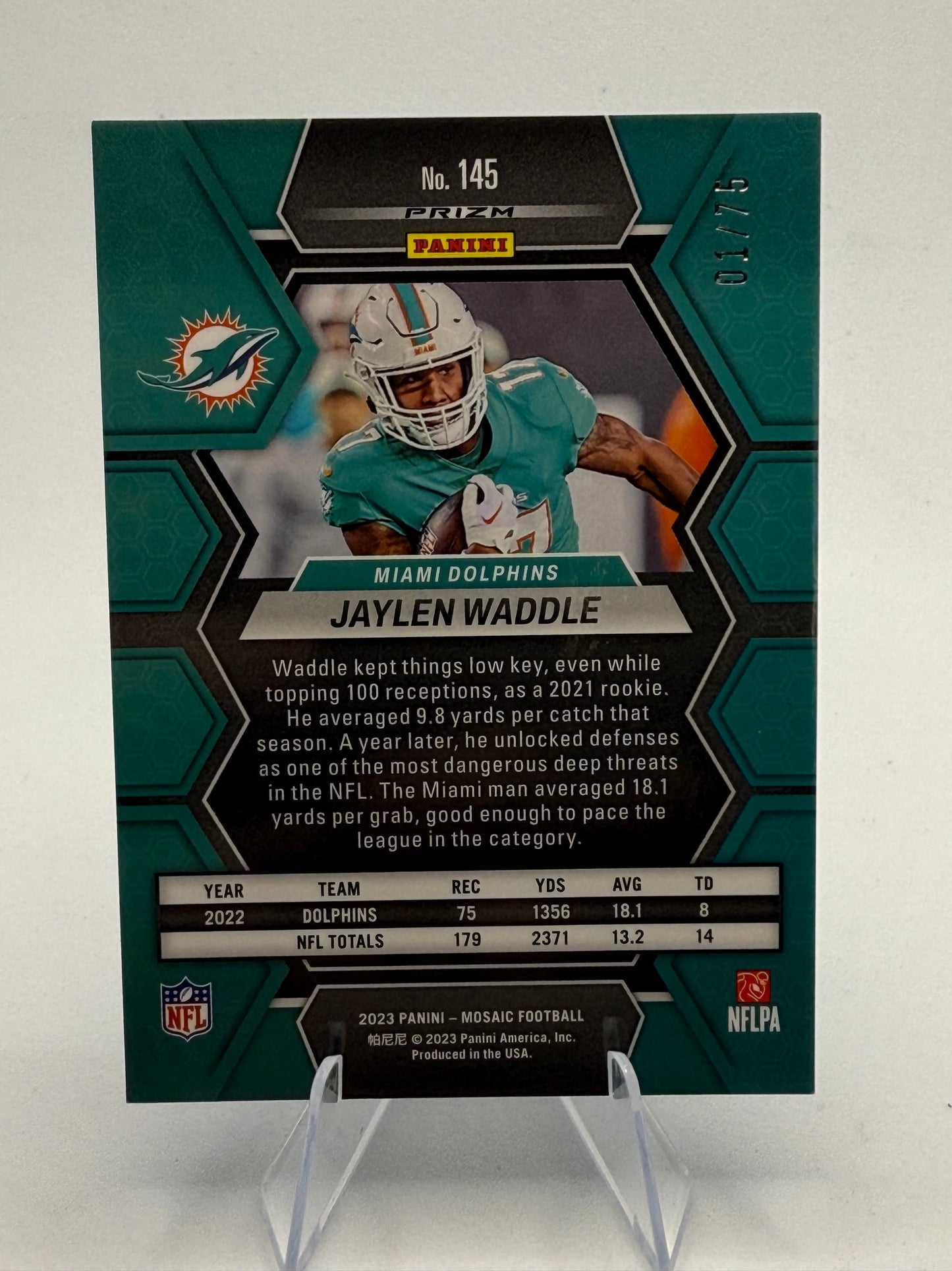 2023 Mosaic Jaylen Waddle No.145 01/75 Blue No Huddle Prizm