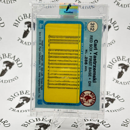 1982 Fleer #312 Carl Yastrzemski Red Sox