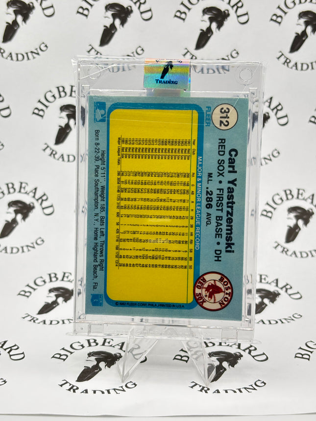 1982 Fleer #312 Carl Yastrzemski Red Sox